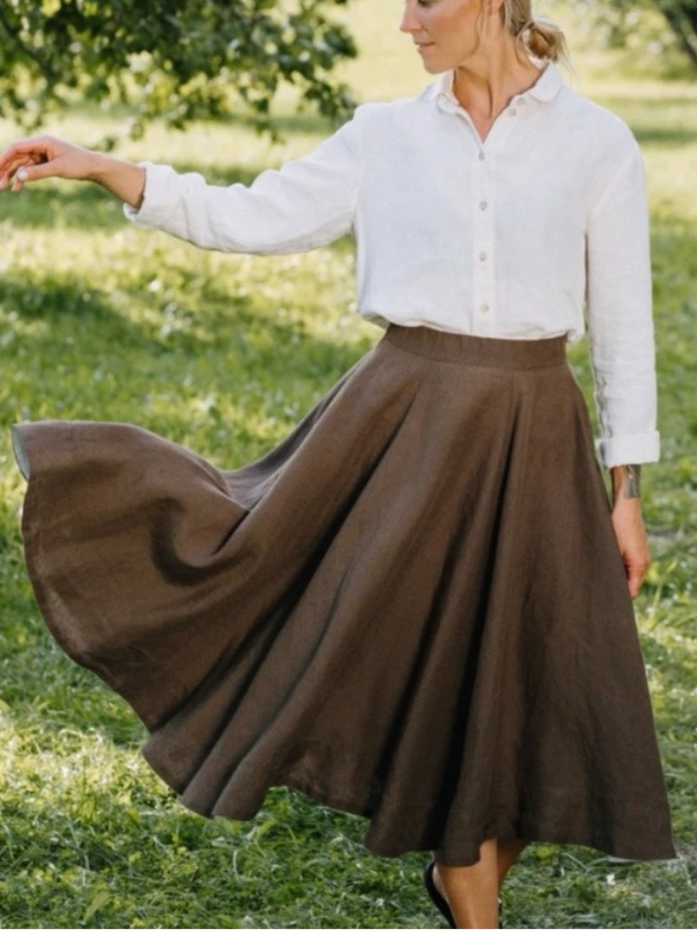 Son de Flor Classic – Full-Circle Linen Midi Skirt- Size XS
